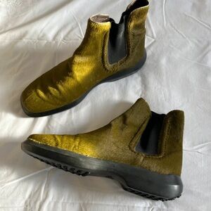 Tod's Olive Green Ankle Boots